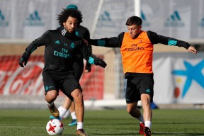 包含关键时刻体能课后，芝加哥公牛止住颓势备战国王杯，压力陡增，训练强度明显提升的词条-凯发电竞