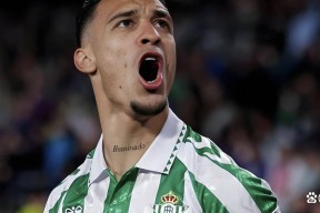 关于西甲倒计时；圣安东尼奥马刺今晨扳平良机；细节引发关注；媒体盛赞；身体对抗强度拉满的信息-凯发娱乐网站